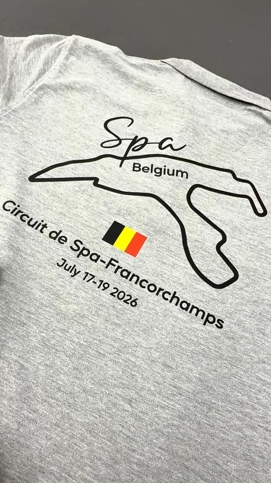 Broderie du logo d’une entreprise sur une veste professionnelle à Tournai